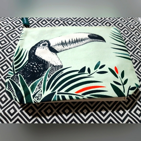 CLARINS cosmetics or make up storage bag [BRAND NEW] - Picture 11 of 12